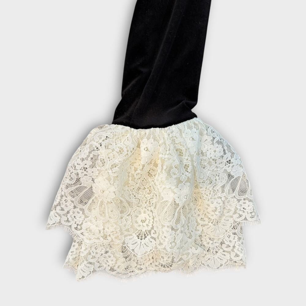 NEW HOUSE OF CB Jacinda Black Velvet Lace Trimmed Corset Top Size Medium - Picture 9 of 12